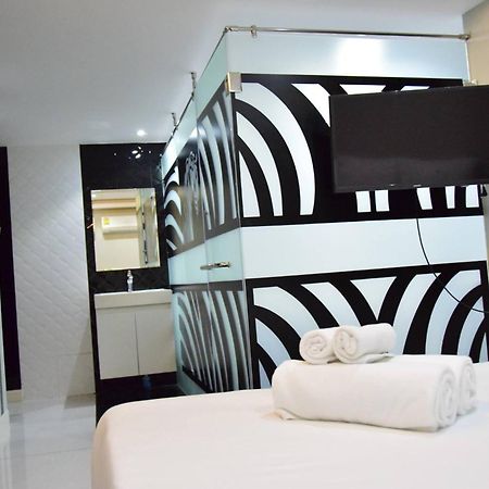 Hostel Double Five Bangkok Exterior foto
