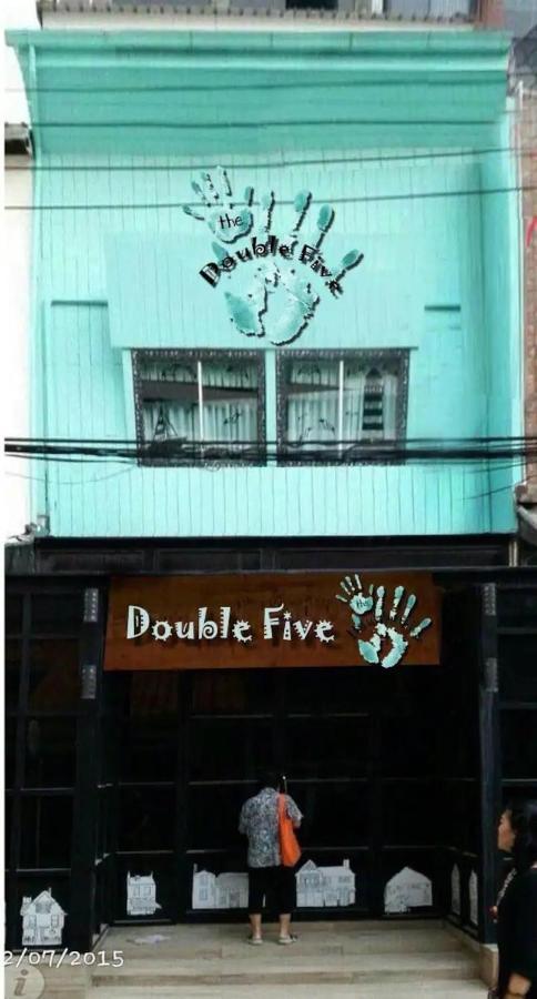 Hostel Double Five Bangkok Exterior foto